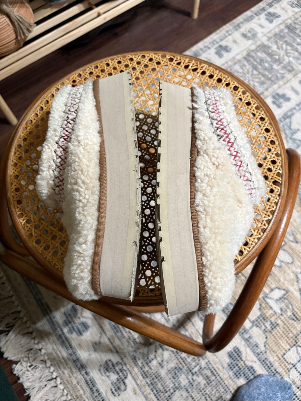 Ugg Tazz Heritage braid platform slippers. Size 6 - Picture 5 of 11